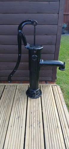 Vintage genuine cast - n,