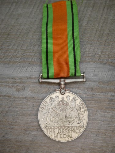 Original full size ww2 medal - full,