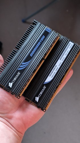 Corsair xms3 4gb - 4gb, (2x2gb)
