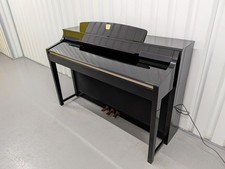 YAMAHA CLAVINOVA CLP-380PE DIGITAL PIANO + STOOL GLOSSY BLACK stock nr 25494