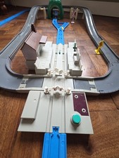 Tomy Blue Trackmaster Track And Road  + Bundle Of Spare Track Thomas & Friends