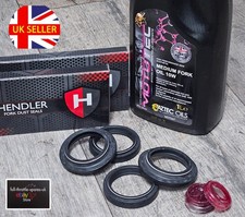 fits: SUZUKI GSX-R 1100 1986-1994 FORK OIL SEALS + DUST SEALS + 10W FORK OIL KIT