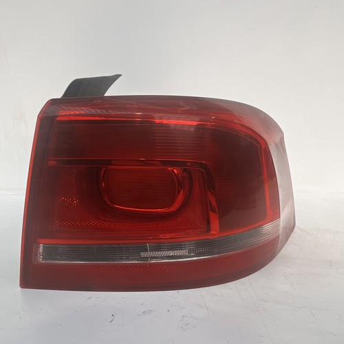 2011 volkswagen passat - 2011,