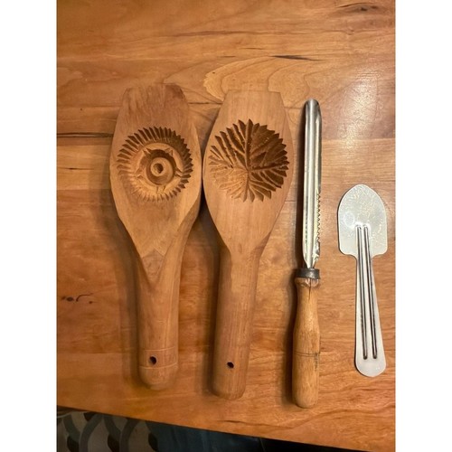 Vintage hand carved - hand,