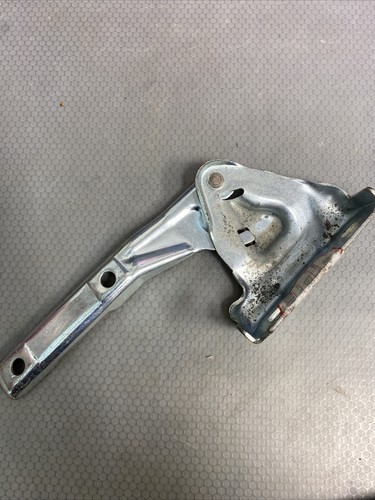 Fiat punto bonnet - punto, hinge