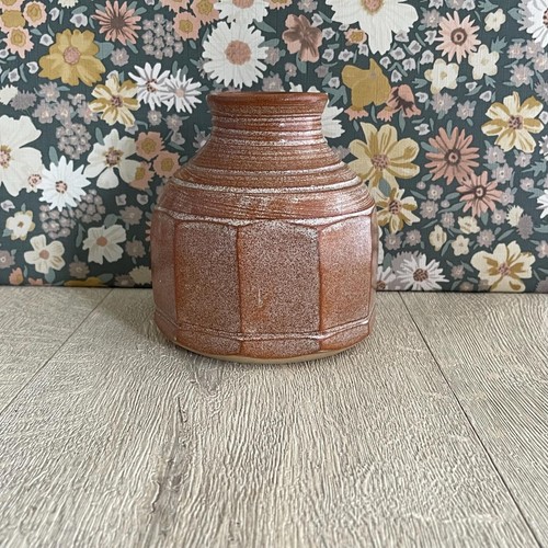 Rustic brown stoneware - brown,