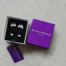 2 Pairs of Buckingham