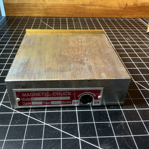 Fine pole permanent magnetic - pole,