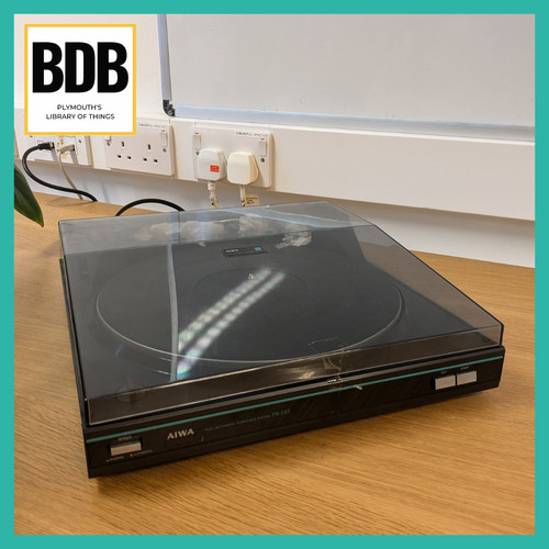 Aiwa full automatic turntable - aiwa,