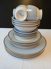 Doulton Blue & Gold 20 piece