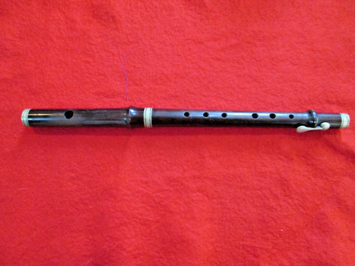 Vintage one key flute - -, 37