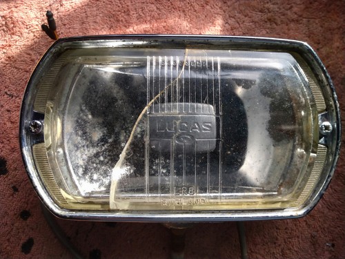 Lucas square chrome - square,