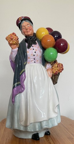Royal doulton figurine - doulton,