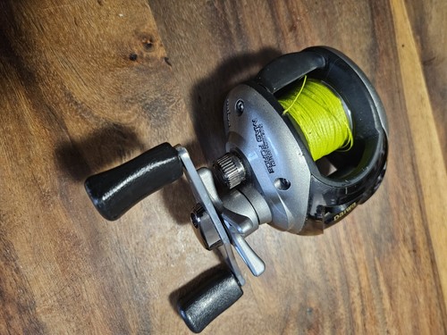 Daiwa baitcasting reel - daiwa,