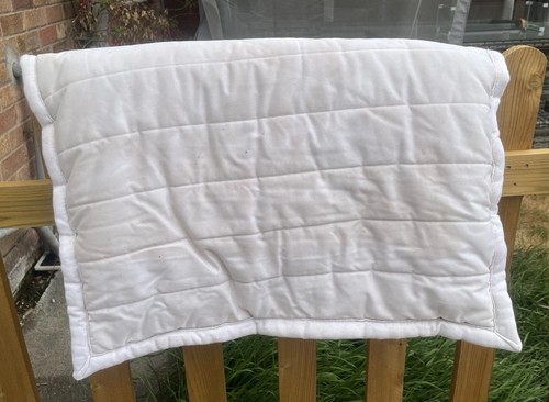 White polypad style - polypad, saddle