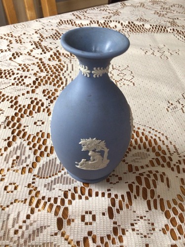 Small jasperware bud vase - small,