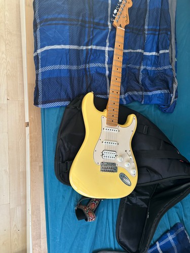 Fender stratocaster hss - fender,