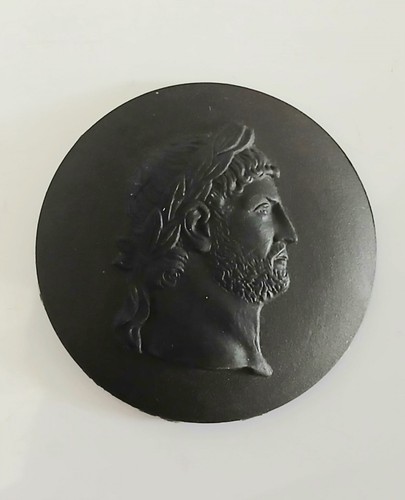 Wedgwood black basalt - wedgwood,