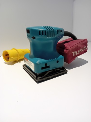 Makita 110v orbital - 1/4, sheet