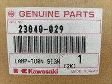 KAWASAKI Genuine KZ1000 KZ650 KZ400 H1 Mach III Turn Signal Lamp 23040-029 new