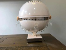 Vintage radio VENUS CHAMPION VALVE/TUBE 1947.art deco.acrylic.(bakelite ekco)