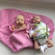 ? Lot of 2 Mini Reborn Baby Dolls 4” OOAK Resin Girl + Handmade Soft Body Baby