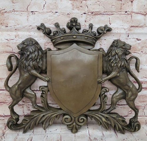 Royal family crest - family, coat