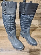 Uggs Australia Womens Quilted