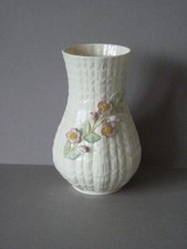 IRISH BELLEEK. ERIN VASE. 6.5"