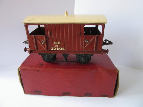 Hornby trains gauge r - gauge, b.