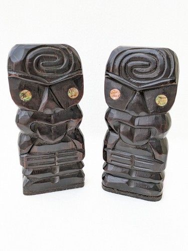 Maori bookends paua eyes - bookends,