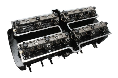 Cylinder head valve cover