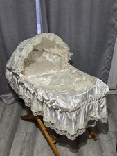 Victorian Style Moses Wicker