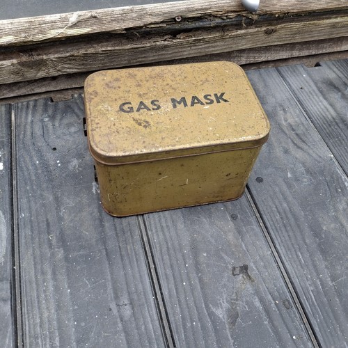 Ww2 civilan mask tin - mask,
