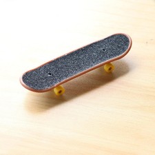 Mini Finger Skating Board