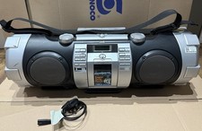JVC RV-NB50 CD Player iPod