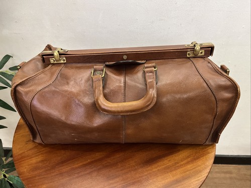 Vintage brown leather - brown,
