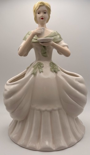 Tht designs lady planter - designs,