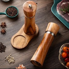 Salt & Pepper Grinder Set -