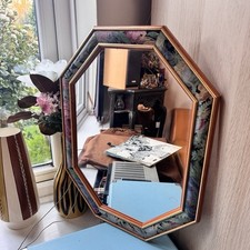 Vintage Floral Octagonal Wall