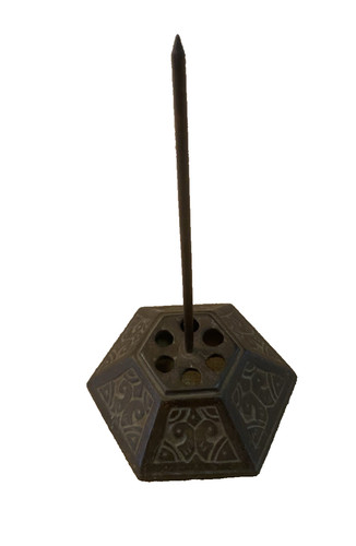 Vintage antique cast metal - vintage/antique,