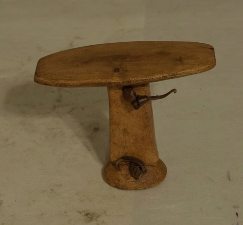 African headrest turkana - african,