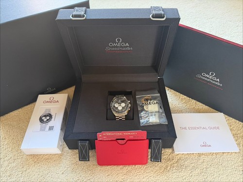 Omega speedmaster moonwatch - omega,