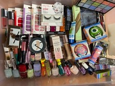(200 Pcs) Beauty Makeup Mixed Cosmetics Brand New!?