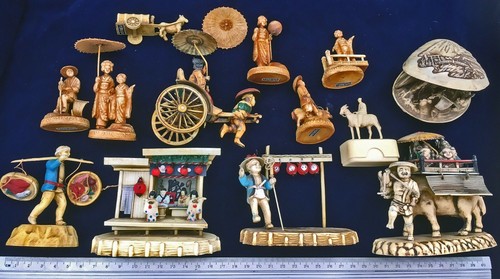 Rare vintage plastic - 12,