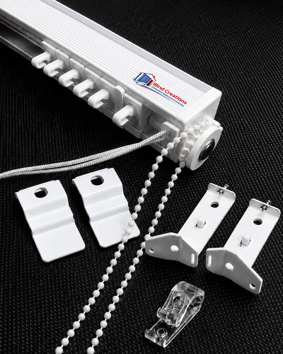 Vertical blind head - vertical,