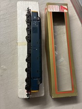 Lima 205061 Class 40 Diesel Locomotive BR Blue 40145 Wheels 8/8 - OO