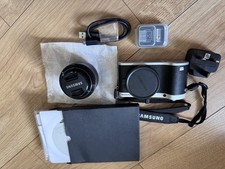 Samsung NX NX300 20.3MP
