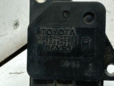 2005 TOYOTA COROLLA Mass Air Flow Meter Sensor  22204-33010 / 197400-2260