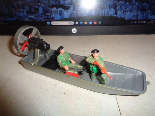 Timpo jungle patrol boat 1022 - jungle,
